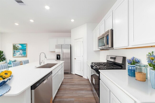 Building Photo - 6007 Bella Breeze Dr