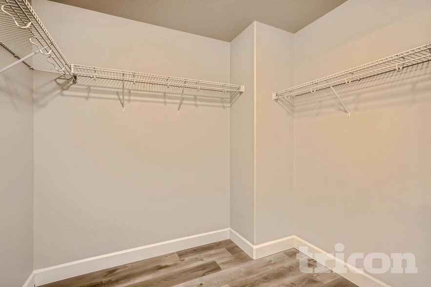 Building Photo - 11805 1st Pl SE