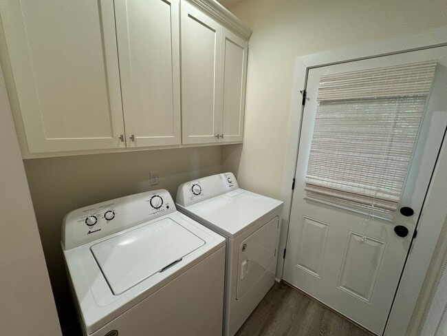 Building Photo - 3BR/3.5BA For Rent