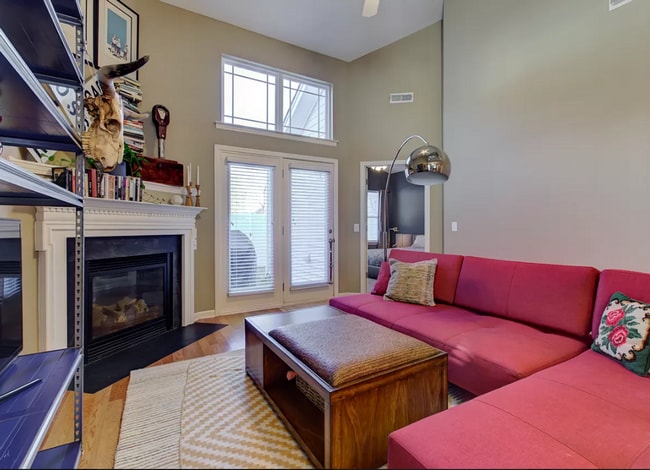 Building Photo - Charming 3BD, 2.5BA Raleigh Townhome with ...