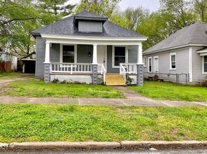 Building Photo - 1224 E Central St