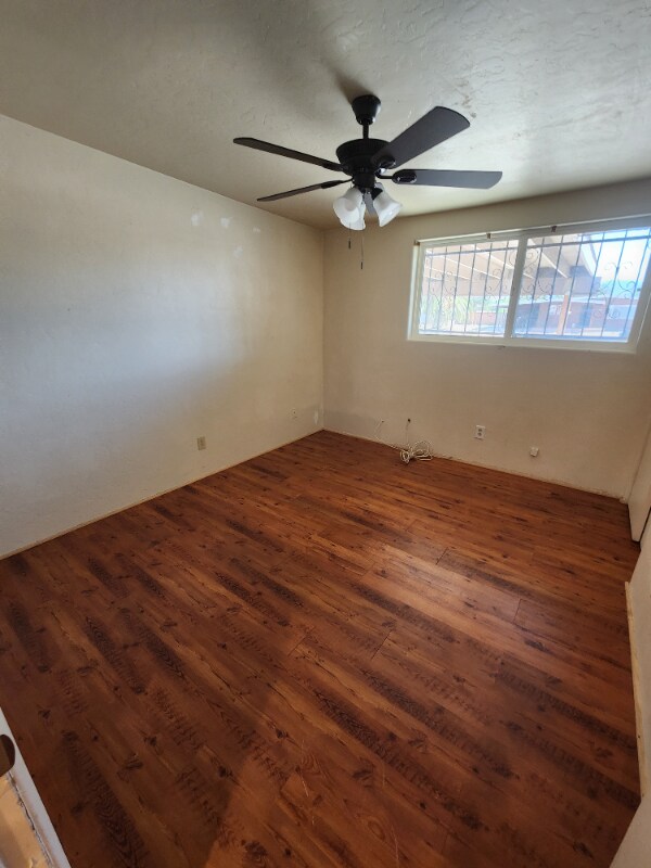 Building Photo - 2502 S Calle Yucatan