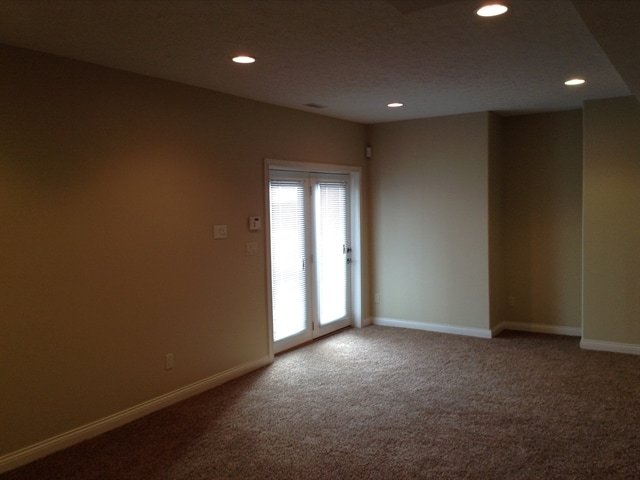 Building Photo - 1060 Arbor Springs Dr