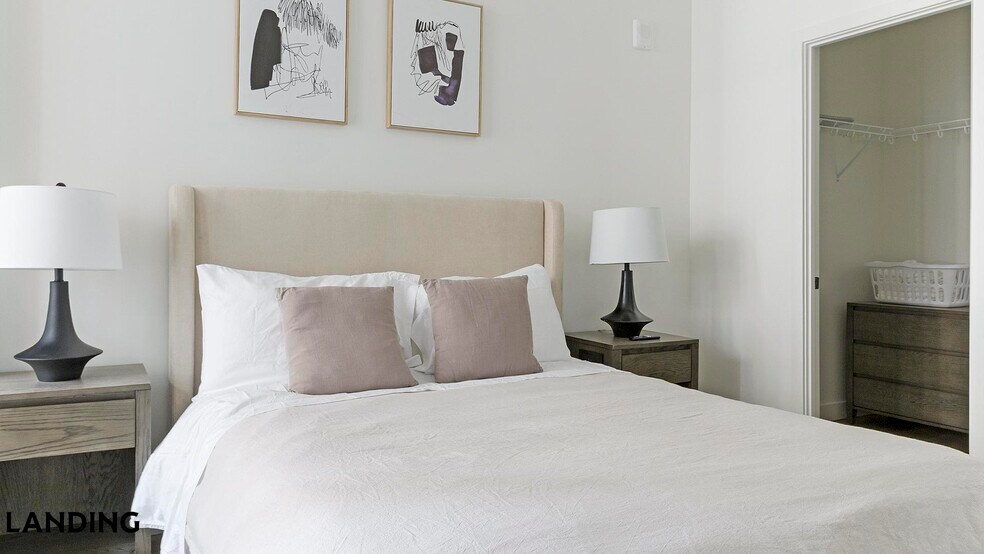 Building Photo - 632 Howard Rd SE