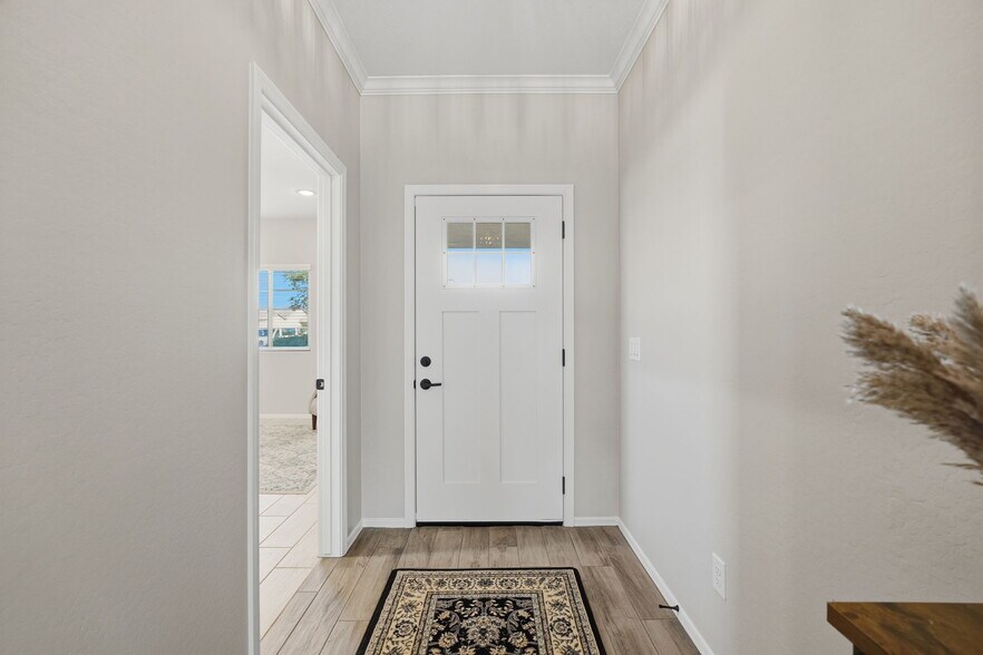 Building Photo - 3017 N Majestic Ct