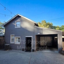 Building Photo - 1717 H St