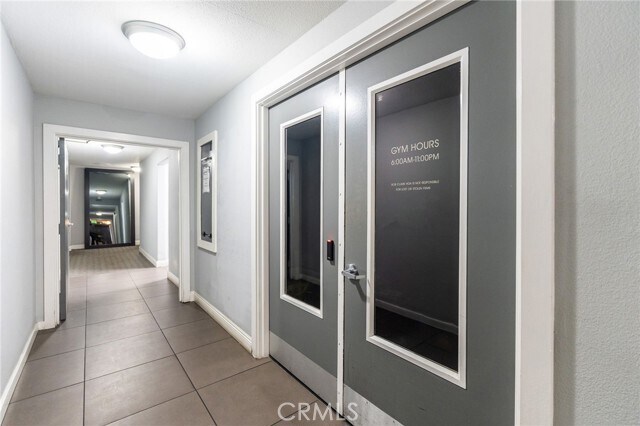 Building Photo - 141 S Clark Dr