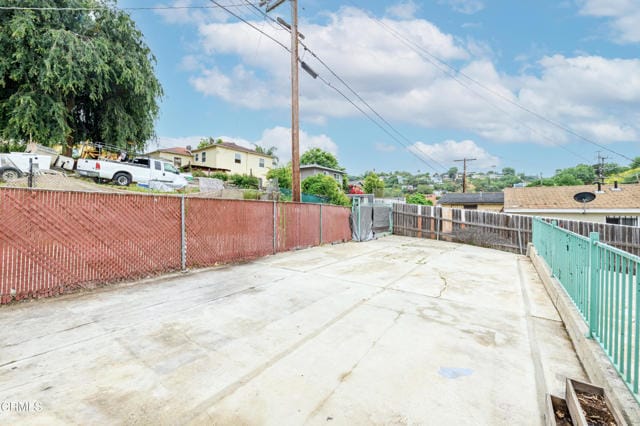 Building Photo - 2728 N Eastern Ave
