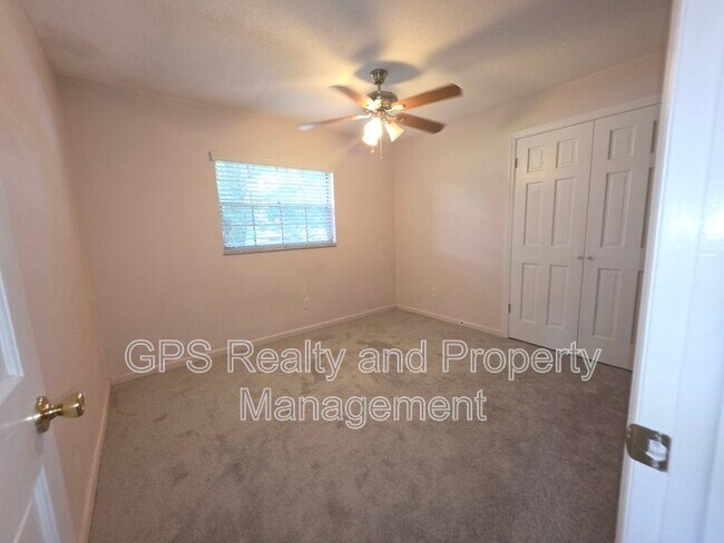 Building Photo - 640 Mariner Way
