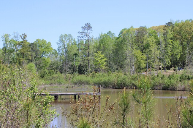 Building Photo - 818 W Grantville Rd