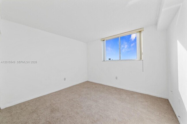 Building Photo - 11715 SW 18th St