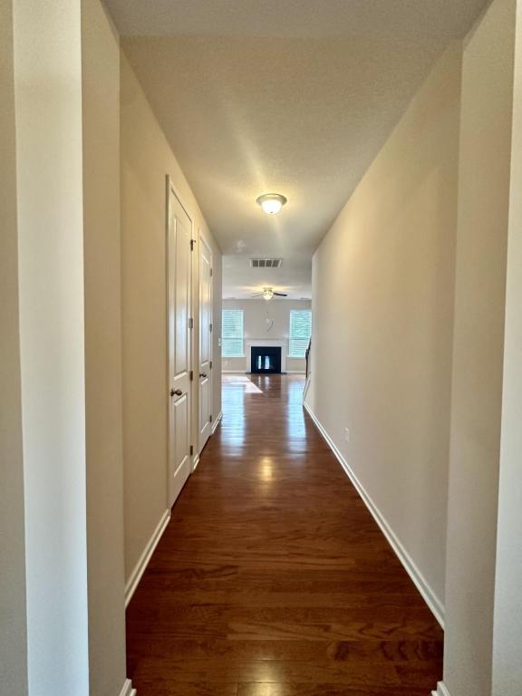 Building Photo - 4531 Hubbard Falls Dr