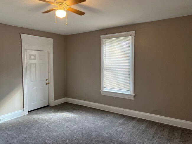 Building Photo - 3643 West Eighth Street