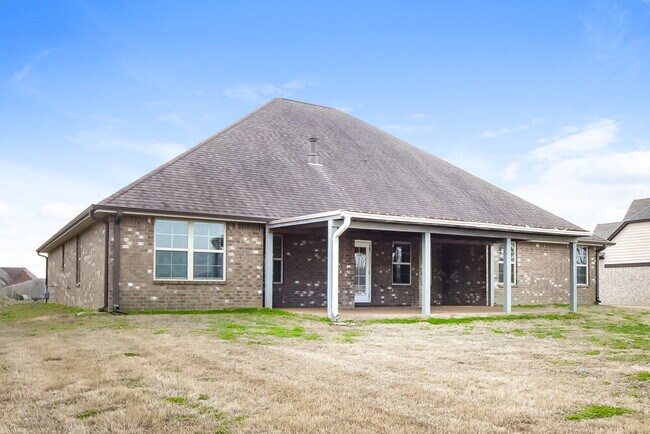 Building Photo - 4792 Arrowhead Ln