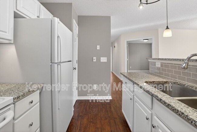 Building Photo - 4280 Cedarcroft Ct