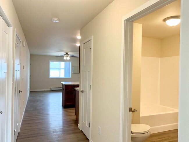 Building Photo - LIMITED TIME ONLY - $599 Security Deposit Special at SCS Black River Falls Apartments