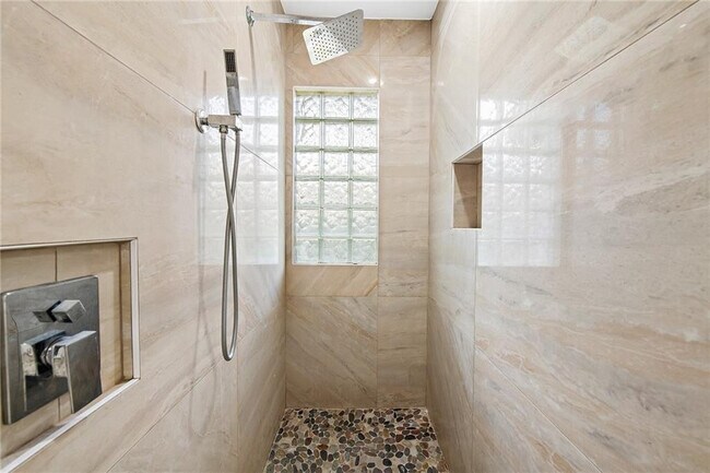 Building Photo - 6344 NW 74th Terrace