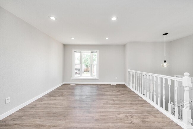 Building Photo - 18912 E Kansas Dr