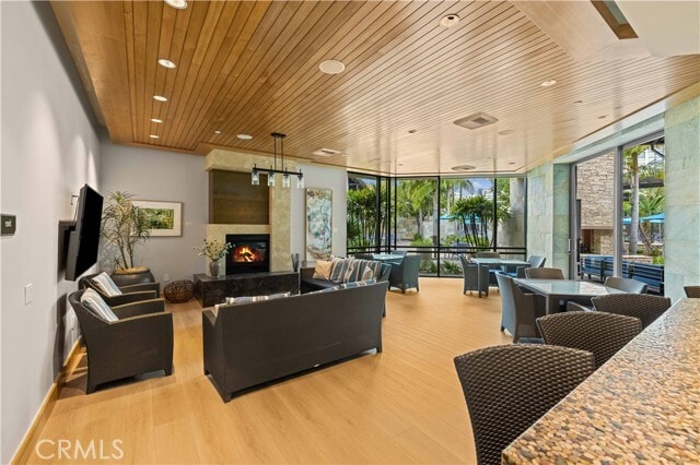 Building Photo - 160 Tribeca