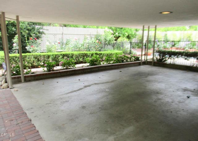 Building Photo - 756 Linda Vista Ave