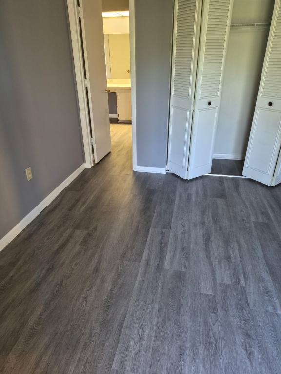 Building Photo - 2662 Crown Ct