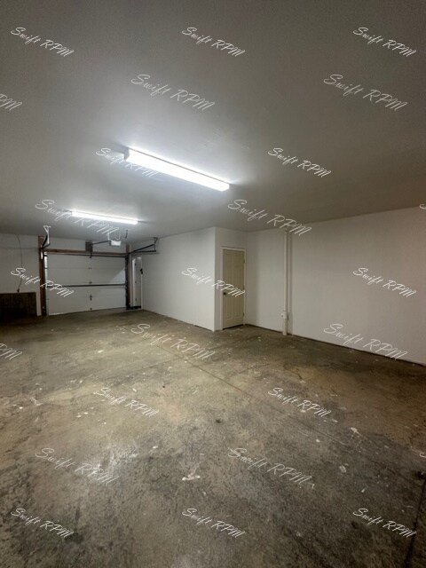 Building Photo - 707 N 2nd St