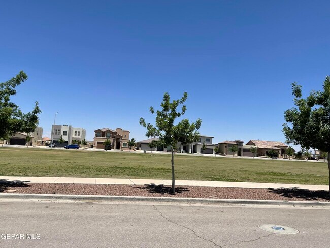 Building Photo - 12412 Furlong Cir