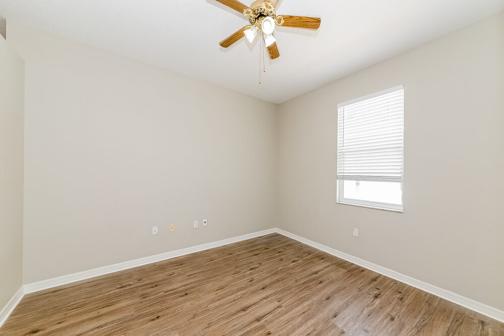 Building Photo - 1252 Millbrook Cir