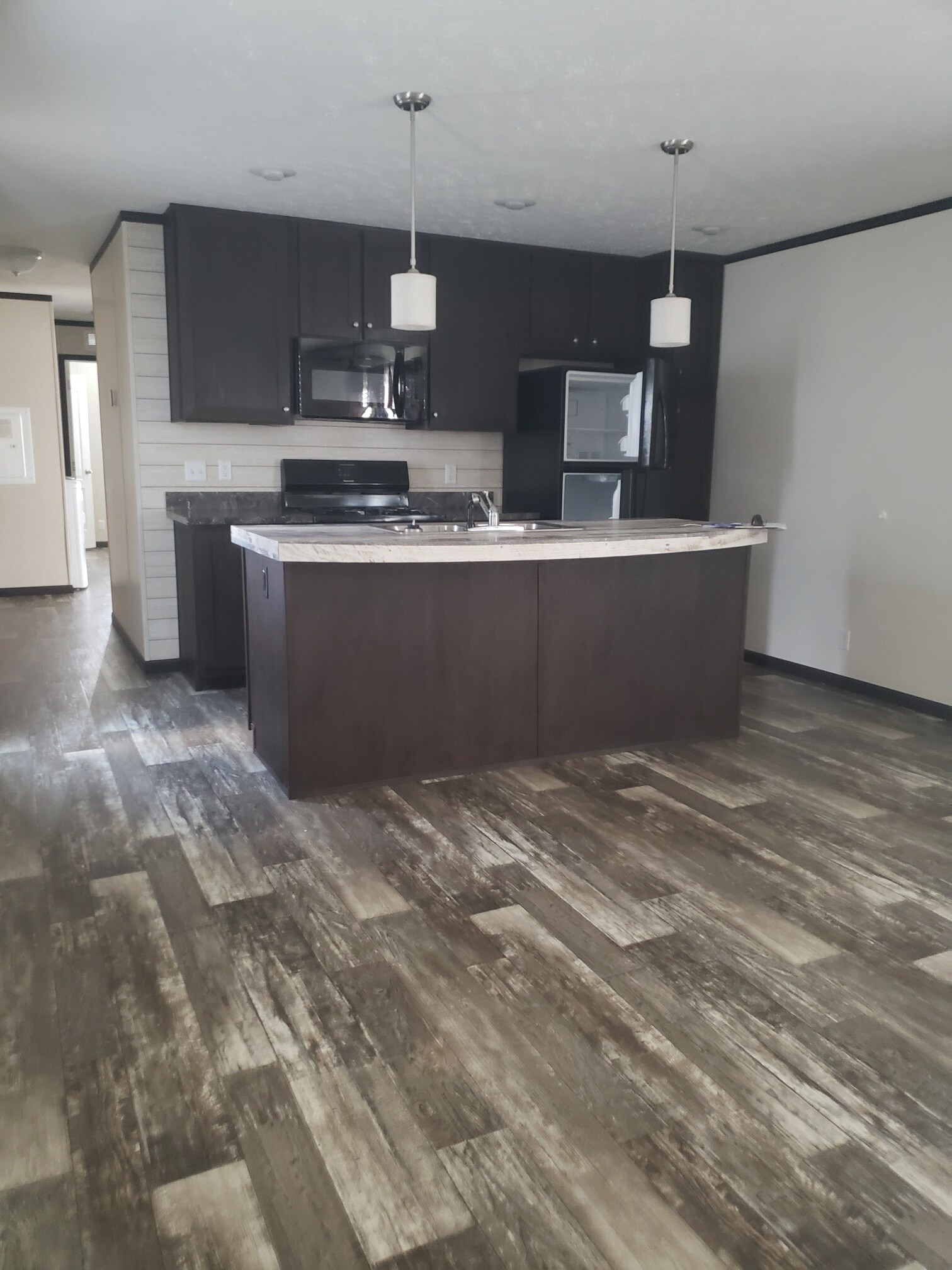 Building Photo - 6610 Lear Nagle Rd