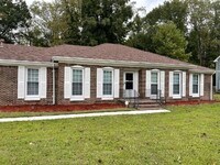 Building Photo - 5808 Bernhowe Manor Ln