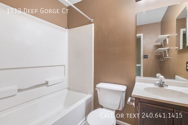 Building Photo - 1512 Deep Gorge Ct