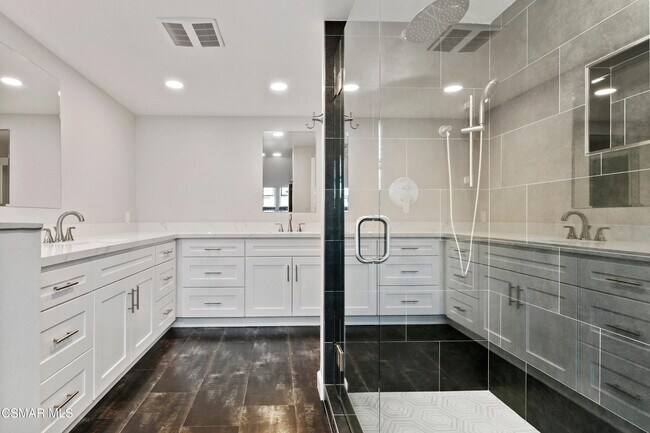 Building Photo - 1433 Eastwind Cir