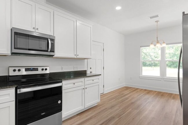 Building Photo - 3278 Bernath Dr