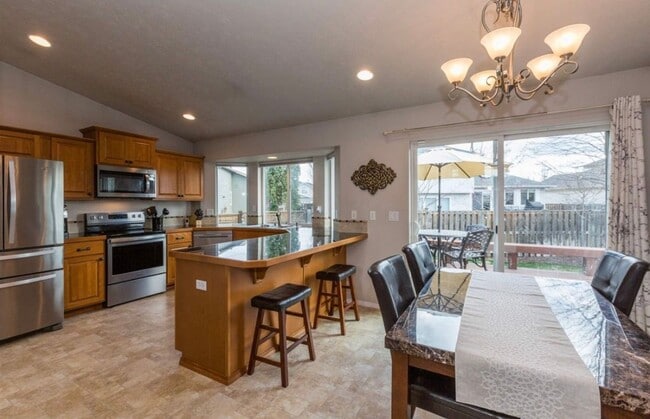 Building Photo - Coming Soon – Spacious 4 Bed, 3.5 Bath Hom...
