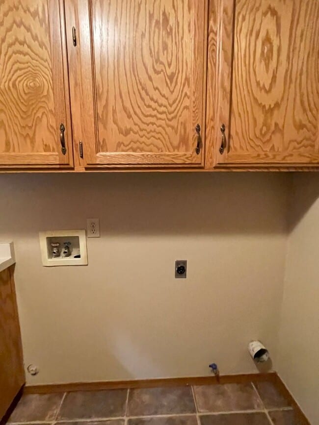 Building Photo - Charming home coming soon in NE Visalia!