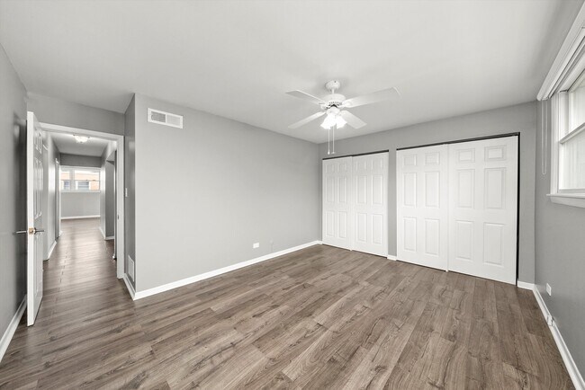 Building Photo - 333 S East Ave