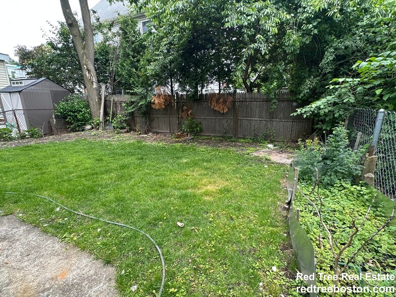 Building Photo - 8 Mortimer Pl