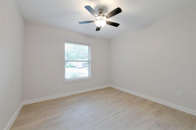 Building Photo - 2717 Meadow Green