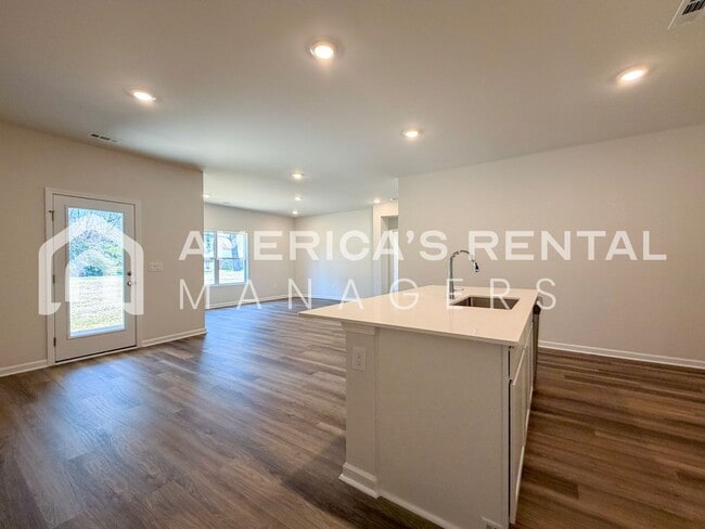 Building Photo - New Construction Home for Rent!