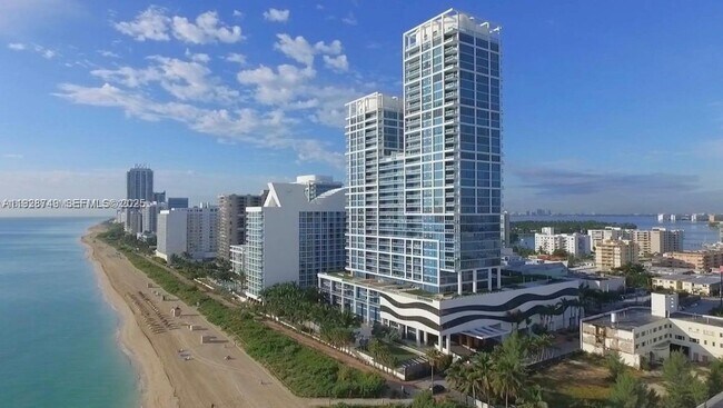 Building Photo - 6801 Collins Ave