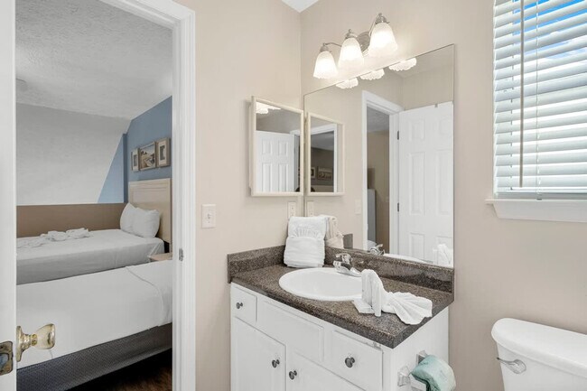 Building Photo - 126 Seagrass Wy