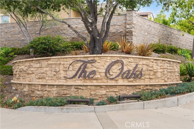 Building Photo - 1151 Summit Oak Dr