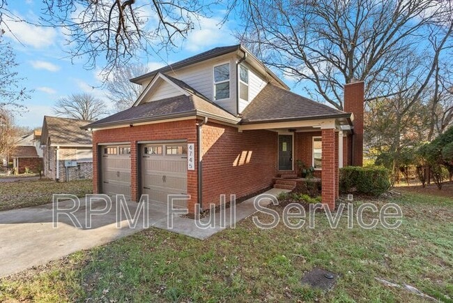 Building Photo - 4745 Aaron Dr