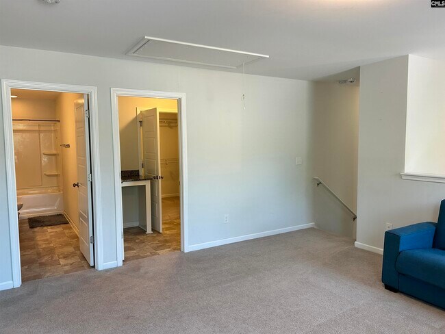 Building Photo - 309 Lanyard Ln