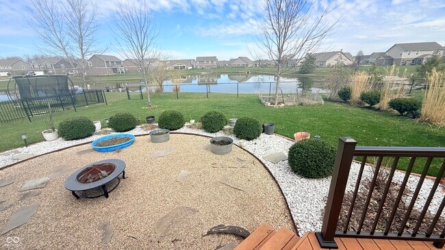 Building Photo - 4674 W Chert Dr