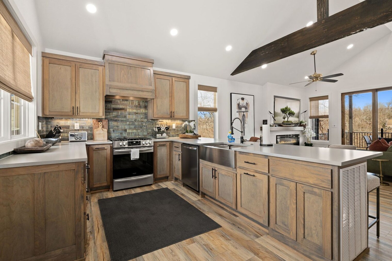 Building Photo - 2104 Almand Dr