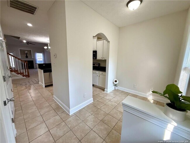 Building Photo - 5737 Pooh Ave