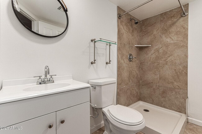 Building Photo - 2109 S Stanley Pl