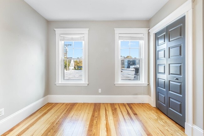 Building Photo - 22 Clarendon Ave