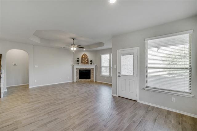 Building Photo - 821 Meadows Dr
